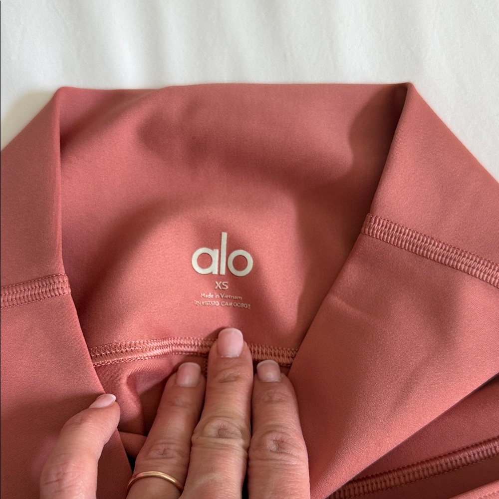 ALO Yoga Dusty Rose Seamless Leggings - XS - Picture 2 of 5